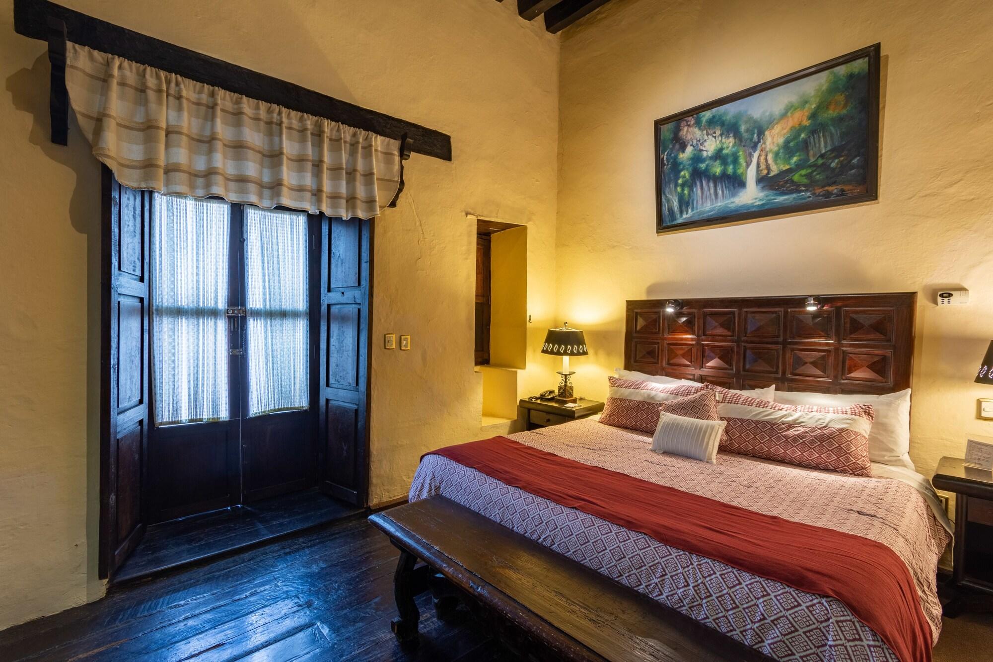 Pátzcuaro Hotel Mansion Iturbe מראה חיצוני תמונה