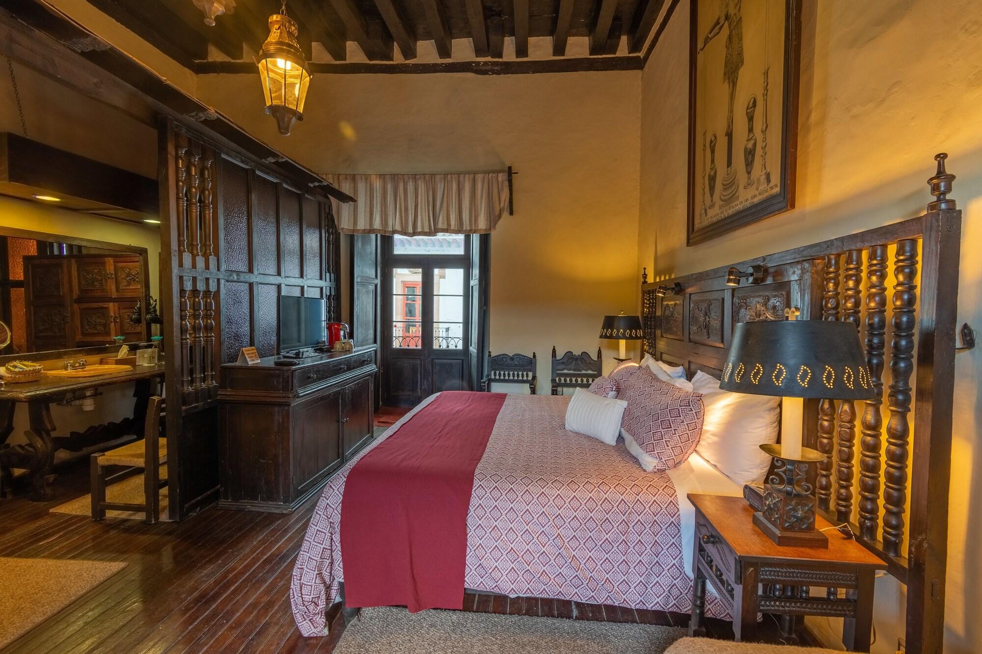 Pátzcuaro Hotel Mansion Iturbe מראה חיצוני תמונה