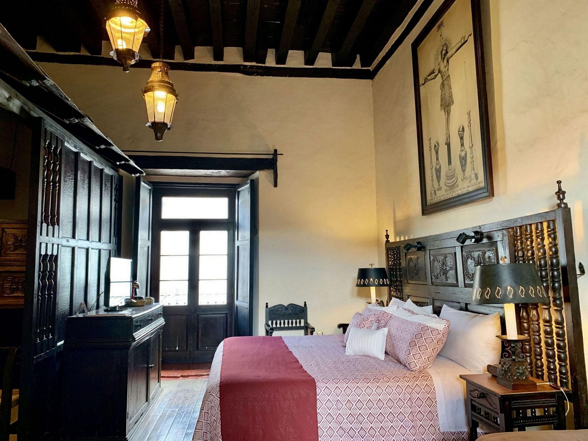Pátzcuaro Hotel Mansion Iturbe מראה חיצוני תמונה